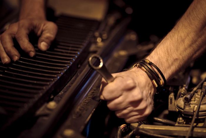 Who Pays for the MOT on a Lease Car?